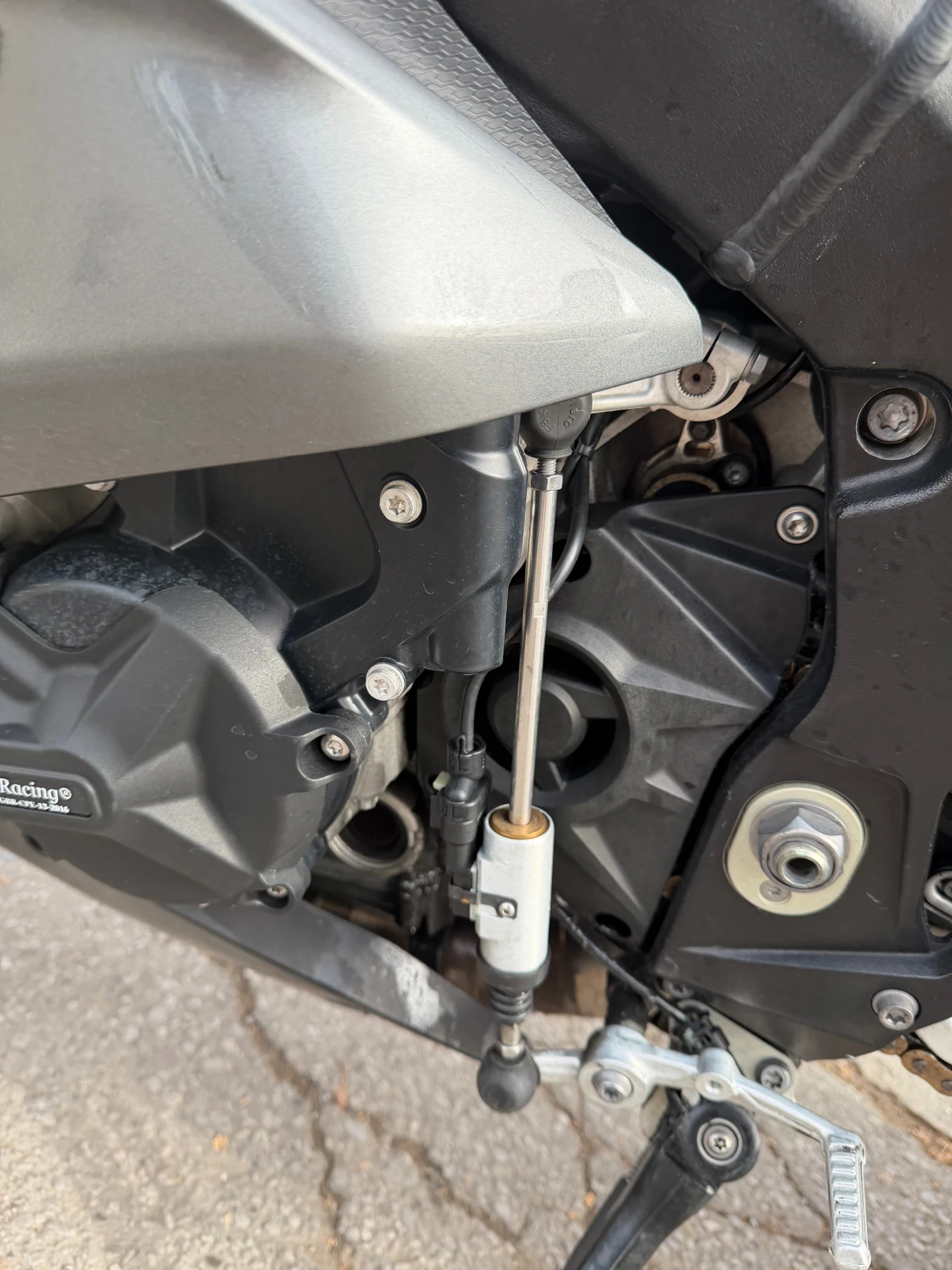 BMW S 1000RR - изображение 2