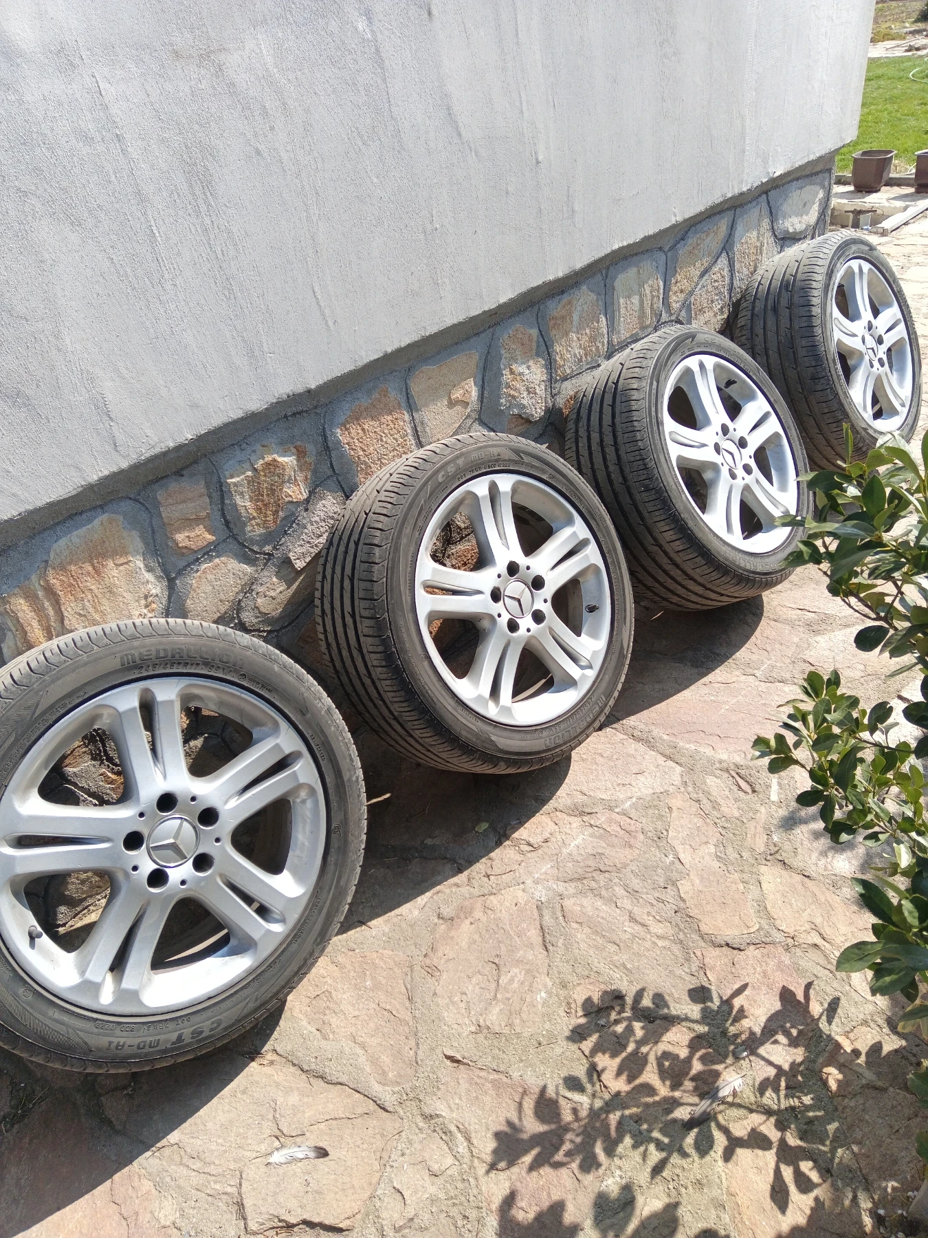 ���� � ������ 245/45R17 �� Mercedes-Benz E 280 | Mobile.bg � ����������� 3