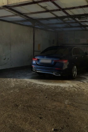 Mercedes-Benz E 220, снимка 8