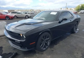 Dodge Challenger SXT, снимка 3