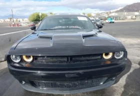 Dodge Challenger SXT, снимка 2