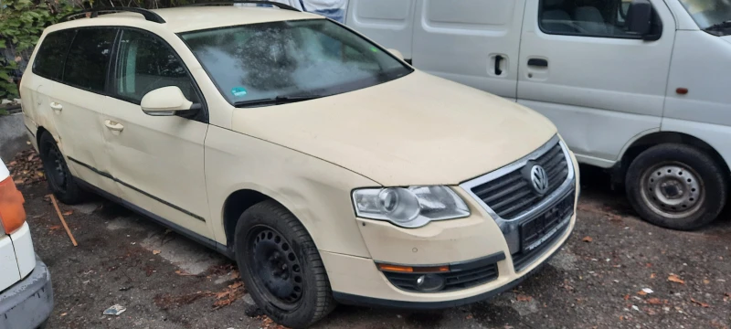 VW Passat На Части, снимка 2 - Автомобили и джипове - 47516293