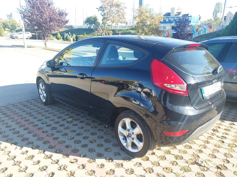 Ford Fiesta, снимка 5 - Автомобили и джипове - 47654909