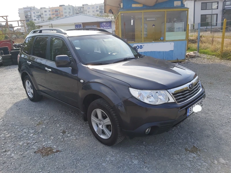 Subaru Forester 2.0R AUTOMAT FULL, снимка 8 - Автомобили и джипове - 47715927