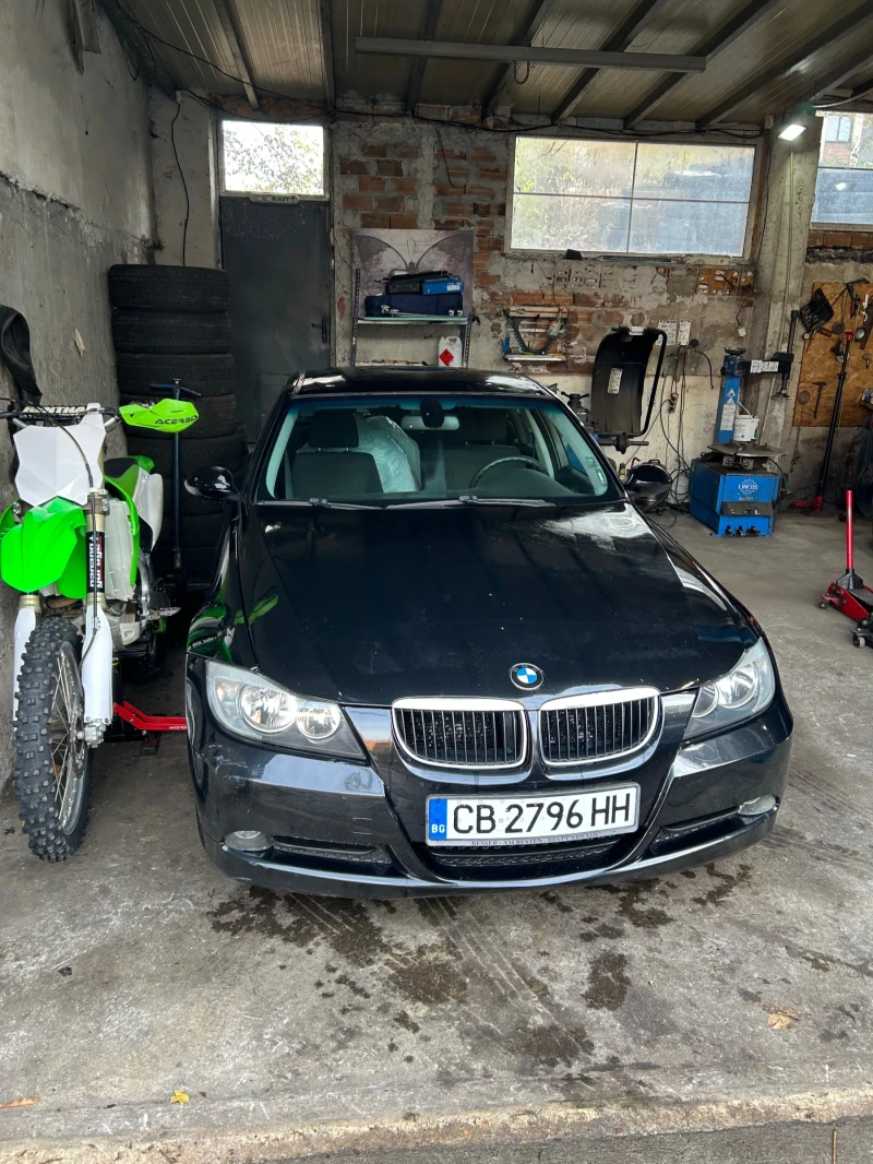 BMW 318, снимка 1 - Автомобили и джипове - 48038859