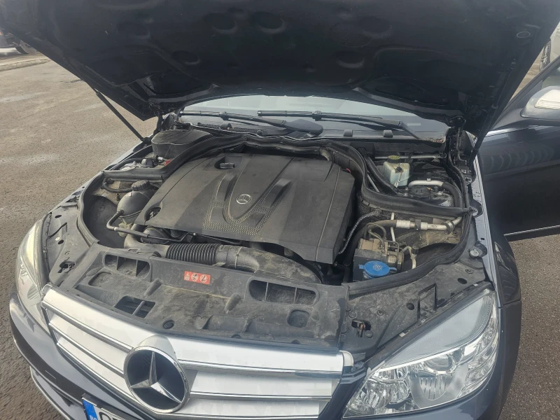 Mercedes-Benz C 220 C220 CDI, снимка 9 - Автомобили и джипове - 48899615