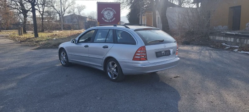 Mercedes-Benz C 180, снимка 3 - Автомобили и джипове - 49065997