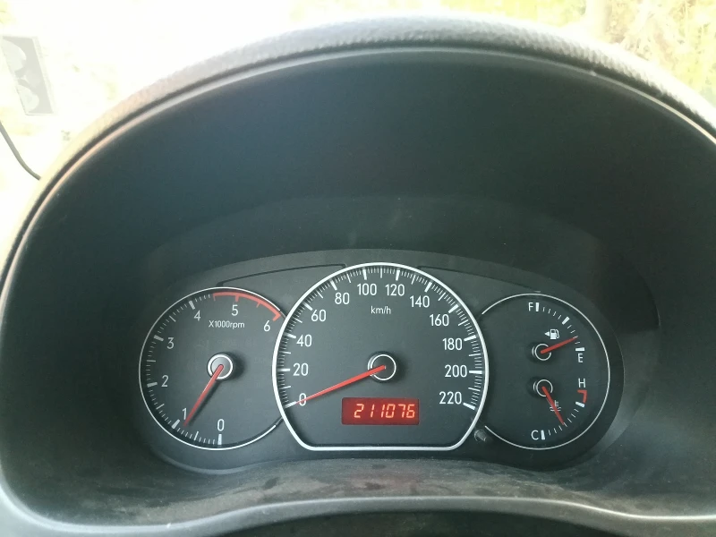 Fiat Sedici 1.9, снимка 5 - Автомобили и джипове - 52425444