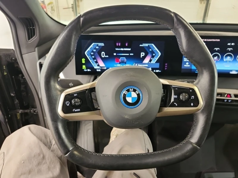 BMW iX * XDRIVE50 * CARFAX * БЕЗ ПЪРВОНАЧАЛНА ВНОСКА, снимка 13 - Автомобили и джипове - 52908896