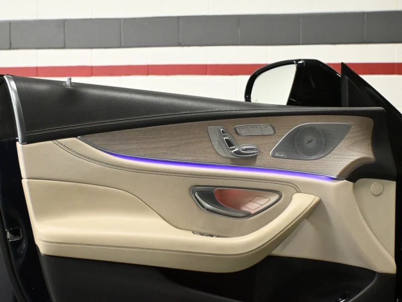 Mercedes-Benz CLS * AMG 53 No Accident HUD 360CAM Massage Seats Ambi, снимка 12 - Автомобили и джипове - 52977296