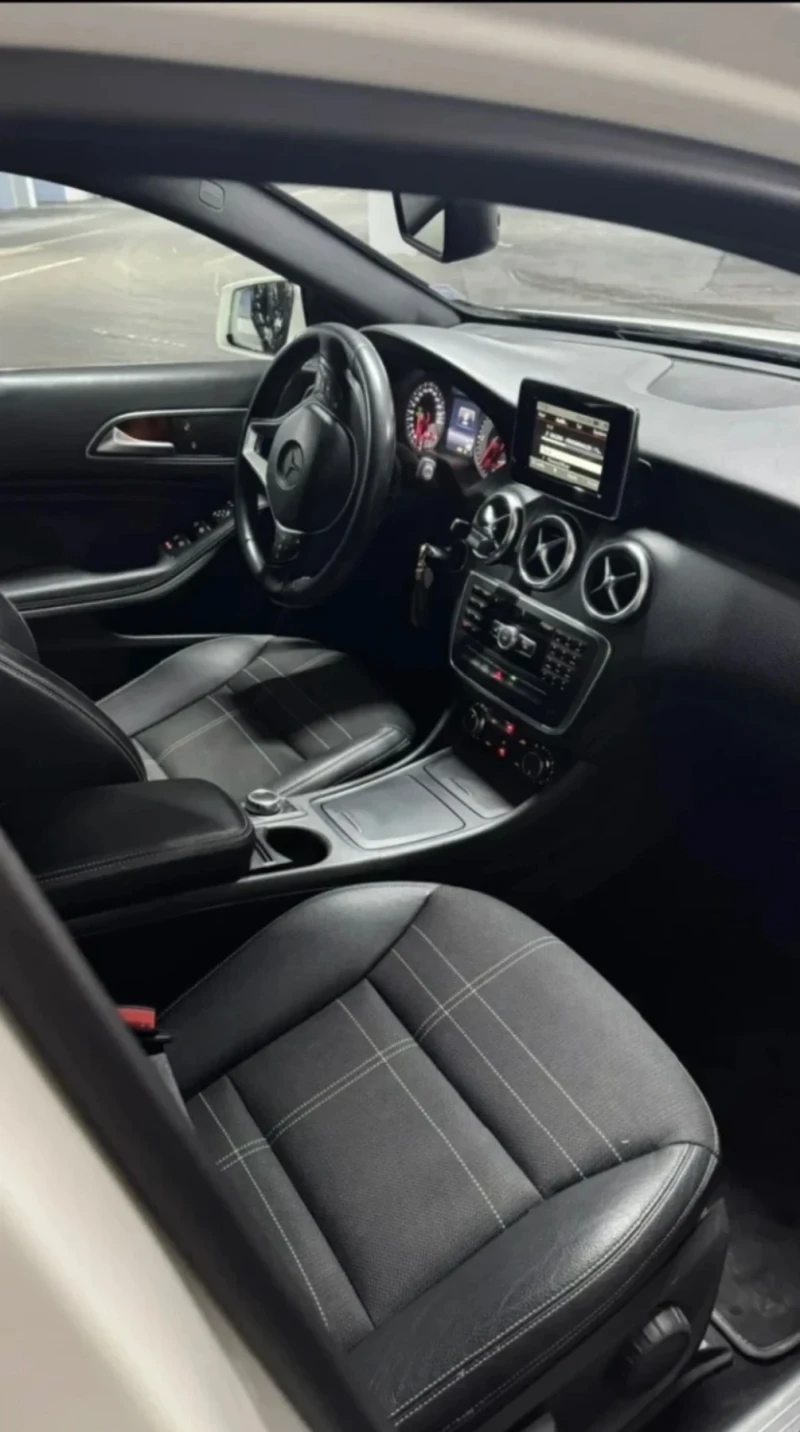 Mercedes-Benz A 200, снимка 9 - Автомобили и джипове - 53114907