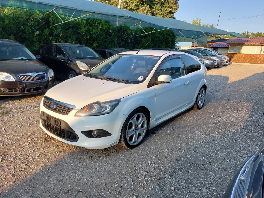 Ford Focus - [1] 