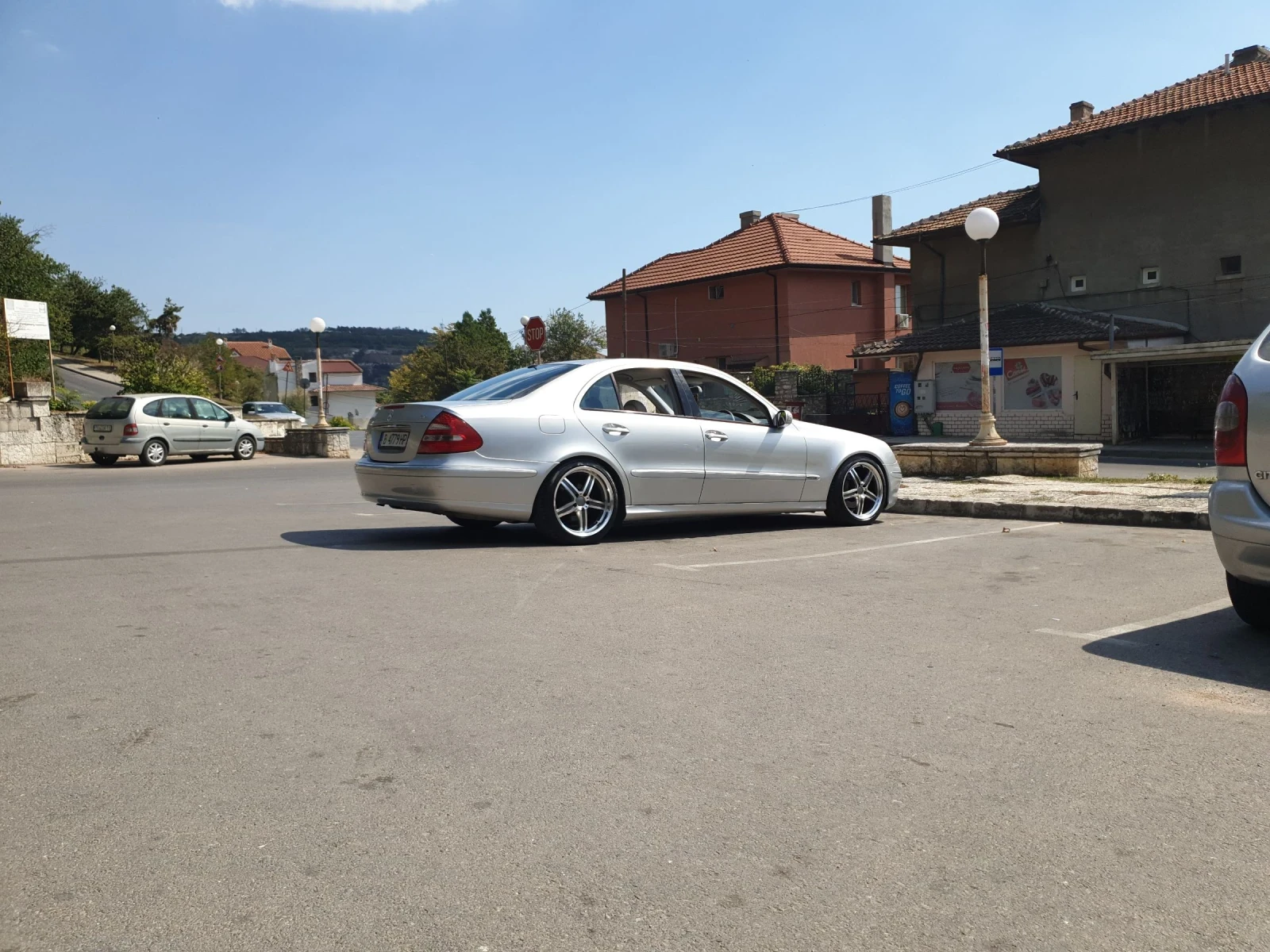 Mercedes-Benz E 320  - изображение 3