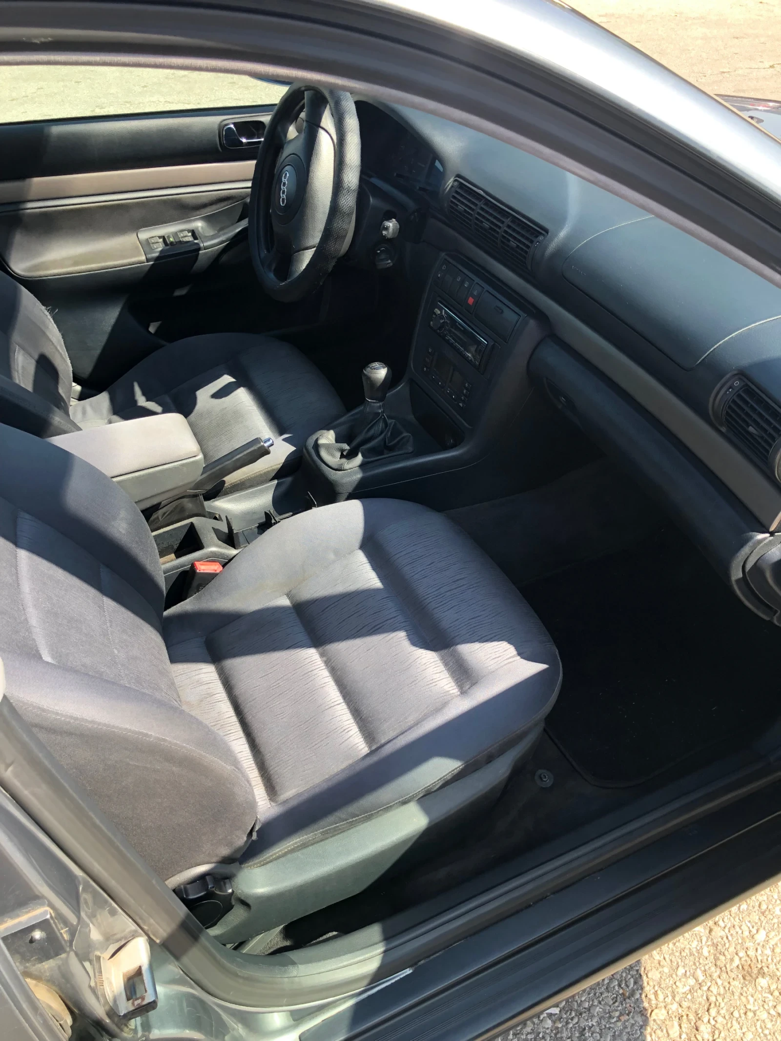Audi A4 1.6 Газов инжекцион - изображение 7