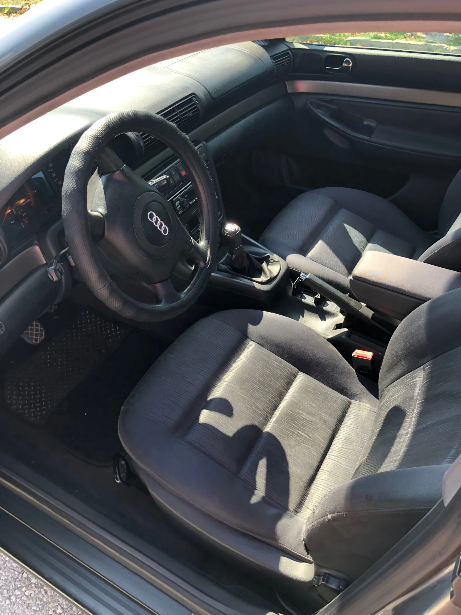 Audi A4 1.6 Газов инжекцион - изображение 6