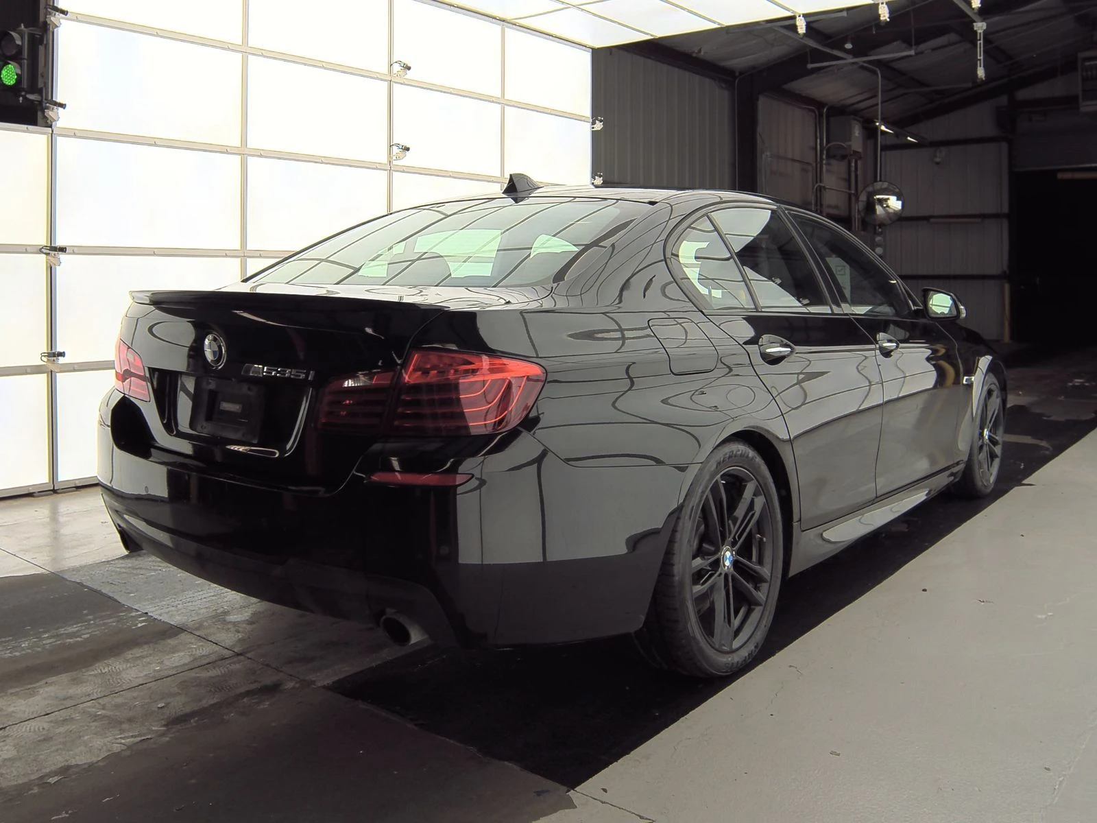 BMW 535 FACELIFT* M-PACK* HEADUP* HARMAN* KEYLESS* M-ОКАЧВ - изображение 7