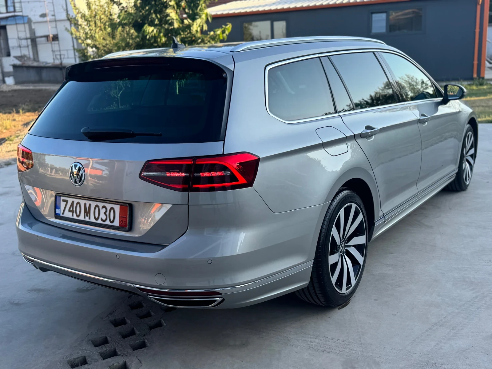 VW Passat R-line - изображение 3