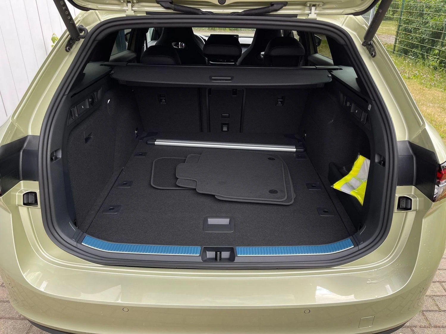 Skoda Superb 2.0 TSI 4x4 SPORTLINE CANTON CAMERA MATRIX  | Mobile.bg   16