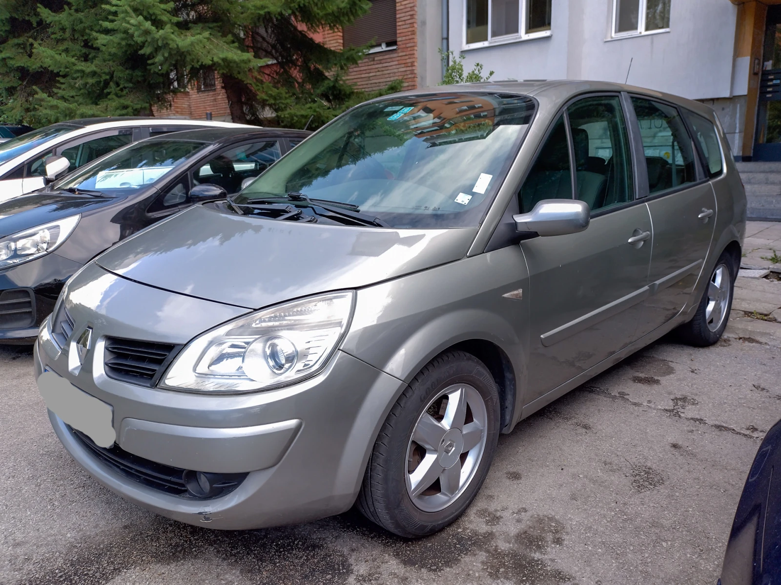 Renault Grand scenic 1.5 DCi - изображение 3
