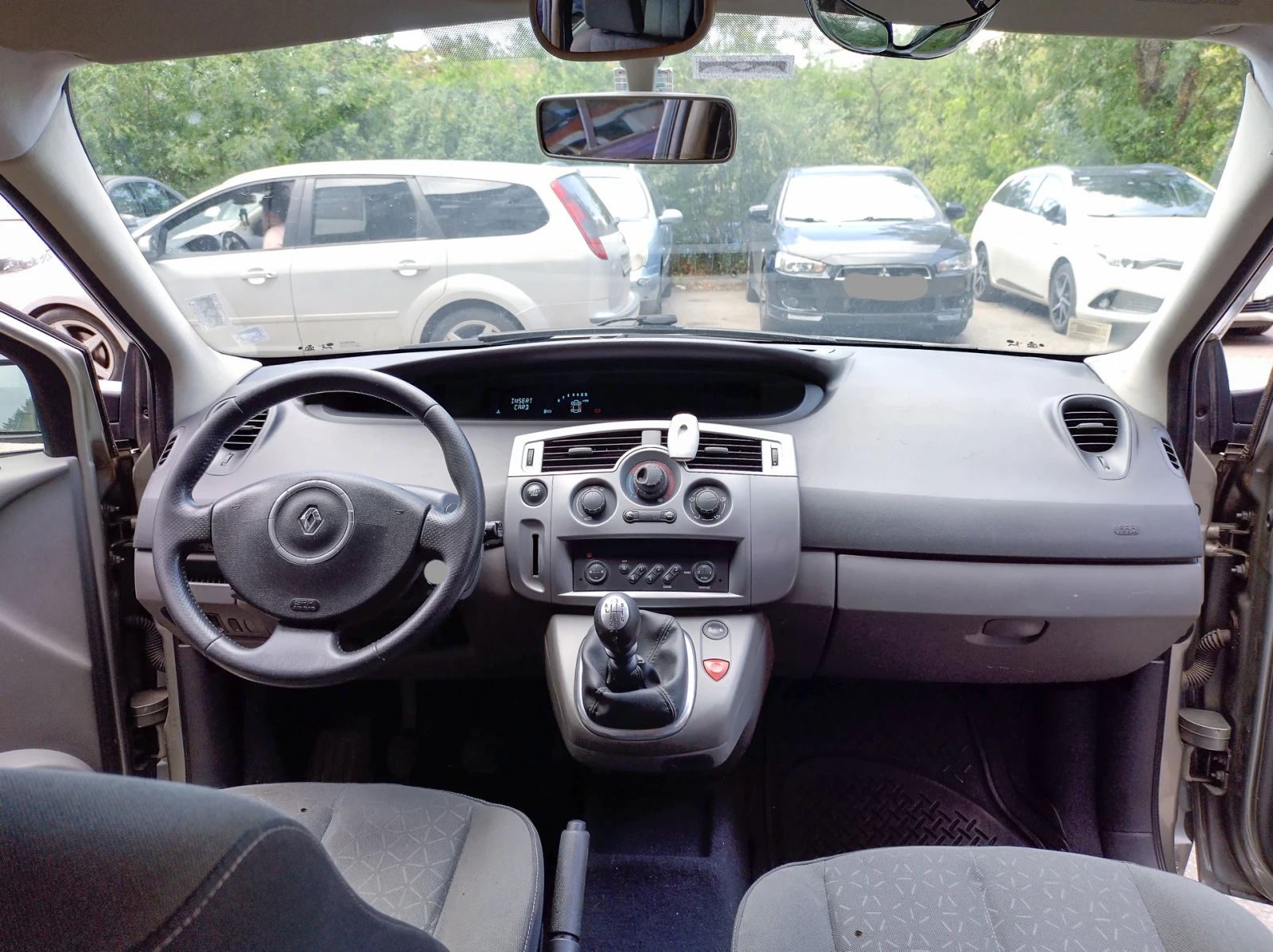 Renault Grand scenic 1.5 DCi - изображение 10