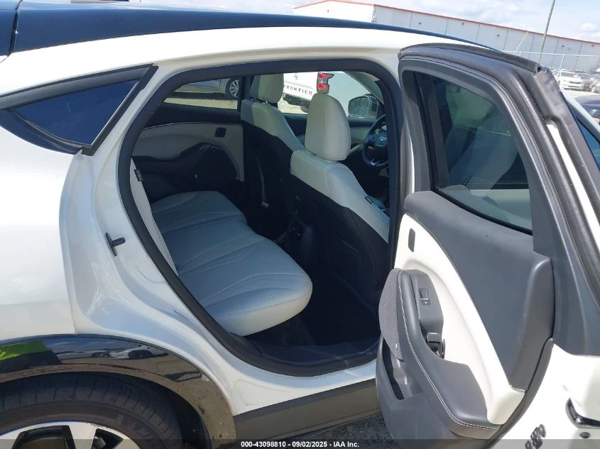 Ford Mustang Mach-E N 4X2 Drive | Mobile.bg   15