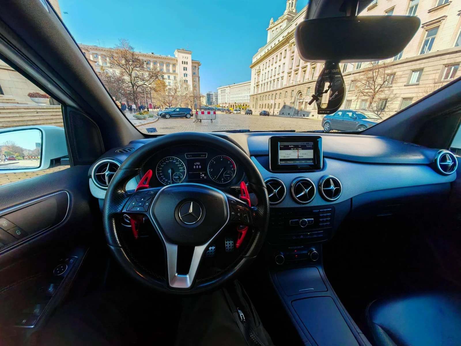 Mercedes-Benz B 180 AMG Пакет, Premium Edition, AUTOMATIC EVRO5B FULL - изображение 9