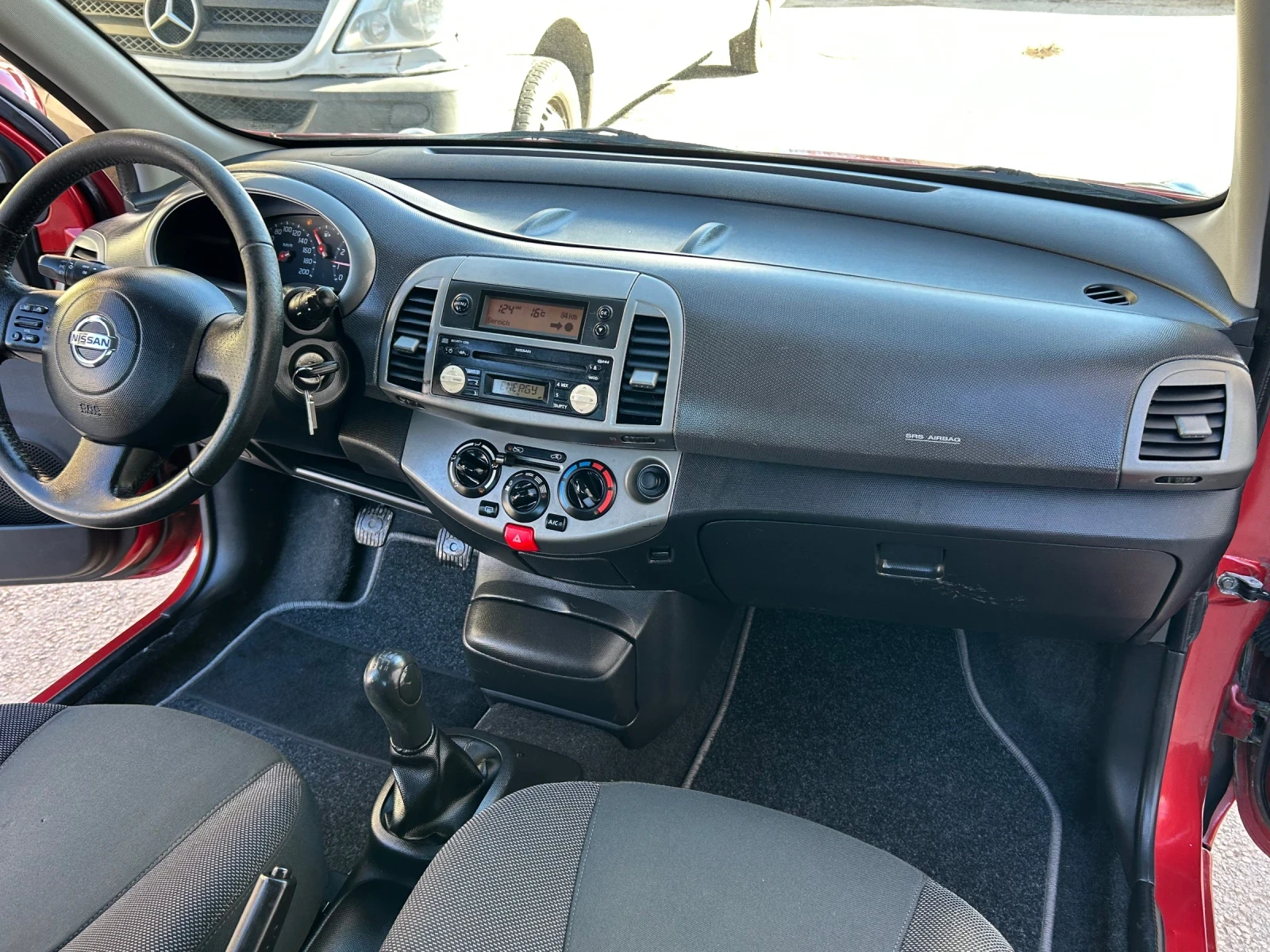 Nissan Micra 1.2i КЛИМАТИК - изображение 9