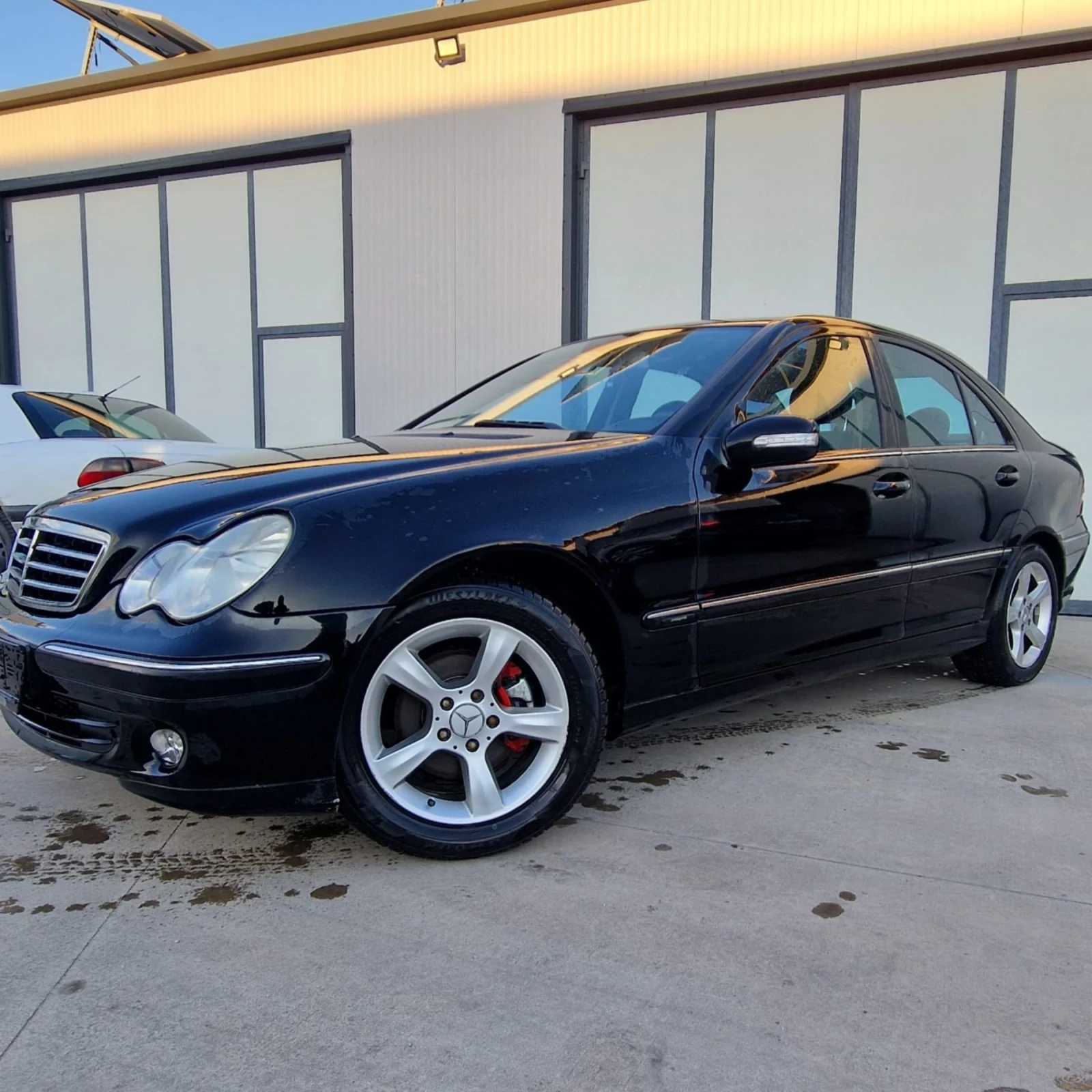 Mercedes-Benz C 220 2.2 cdi avantgarde - изображение 4