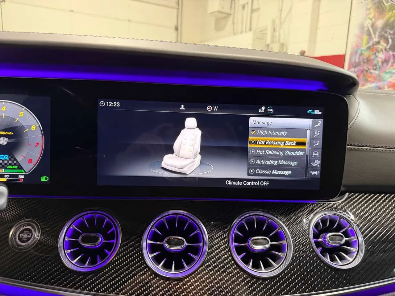 Mercedes-Benz CLS 53 AMG * CARFAX * CARBON * МАСАЖИ * ХЕДЪП * ВЪЗДУШНО, снимка 11 - Автомобили и джипове - 53991941