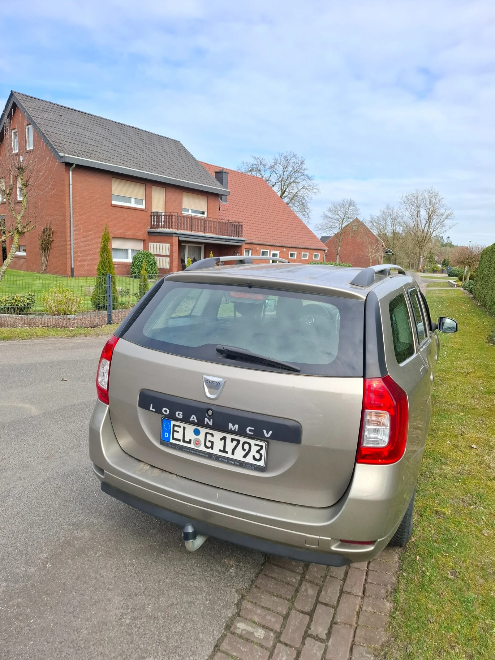 Dacia Logan 7SDAA, снимка 9 - Автомобили и джипове - 54081202