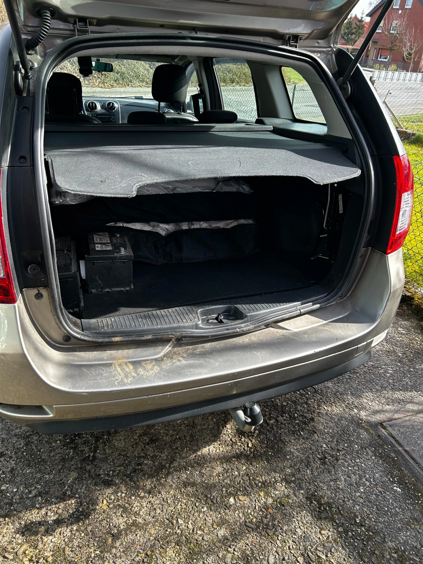 Dacia Logan 7SDAA, снимка 3 - Автомобили и джипове - 54081202