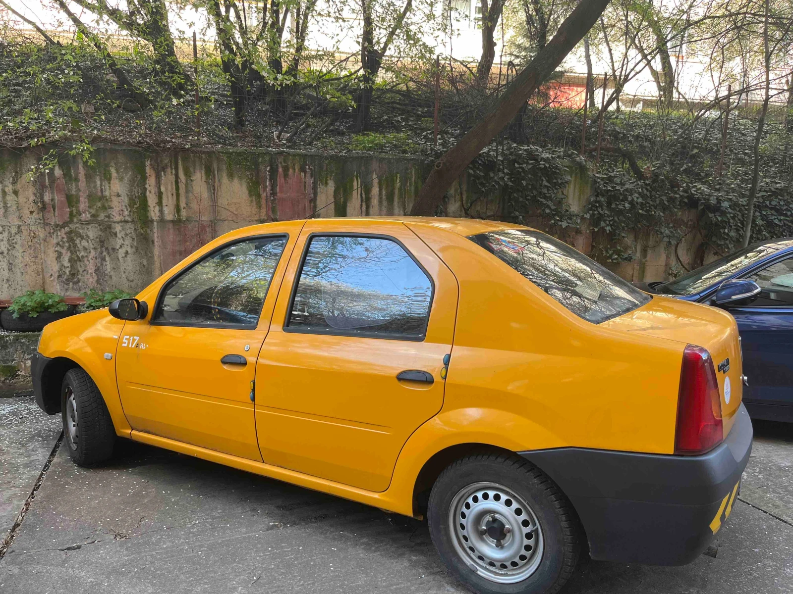 Dacia Logan 1.4, снимка 4 - Автомобили и джипове - 54115217