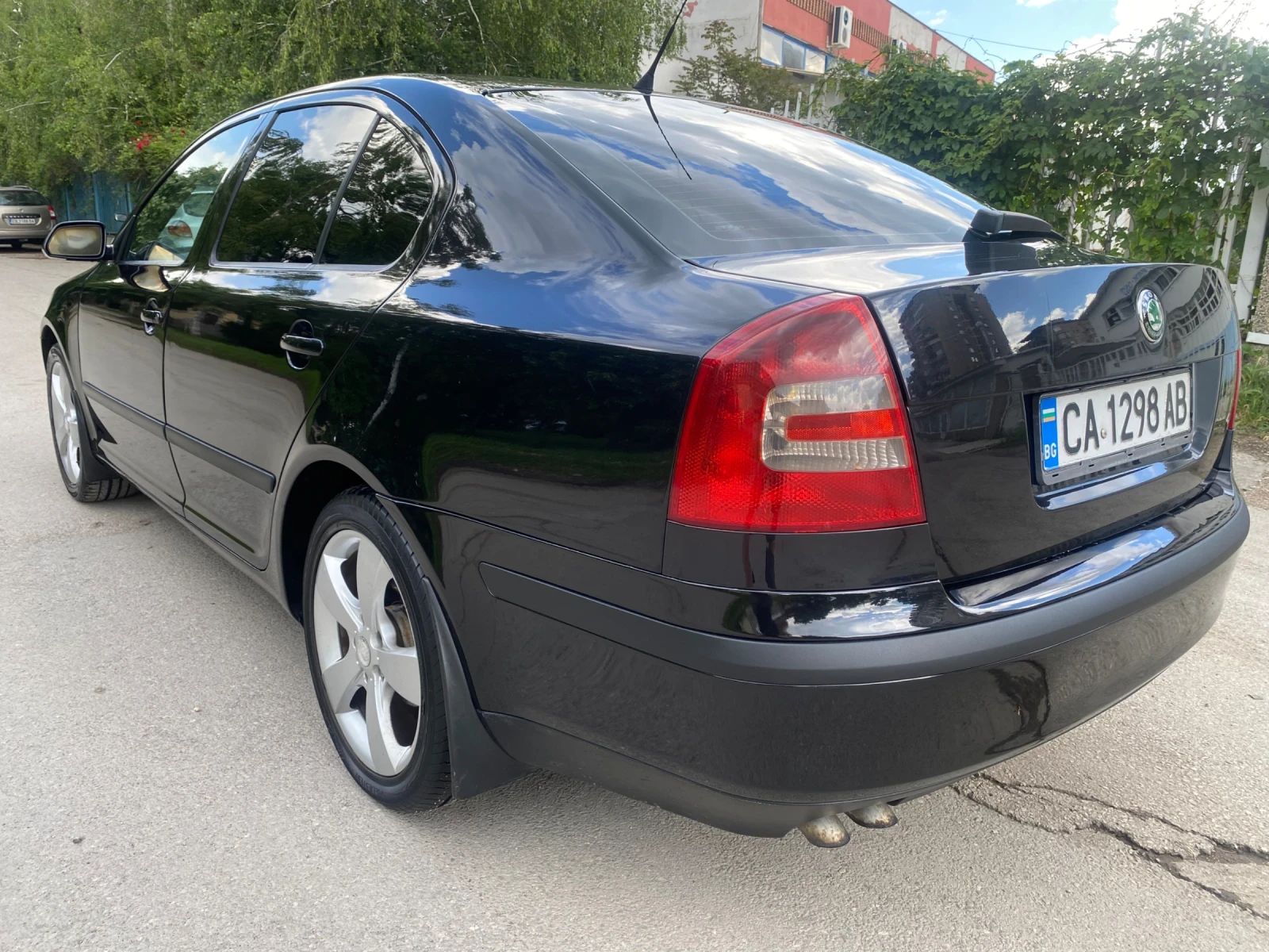 Skoda Octavia 2.0DSG 140k | Mobile.bg � ����������� 4