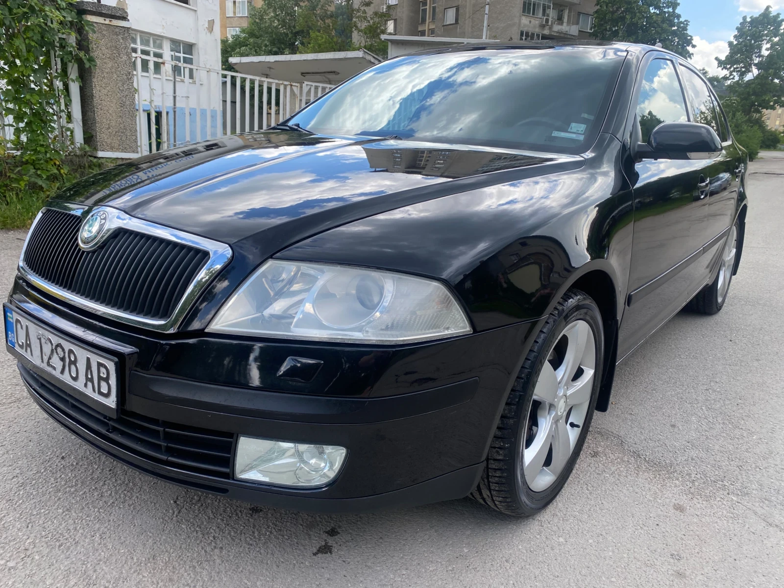 Skoda Octavia 2.0DSG 140k | Mobile.bg � ����������� 2
