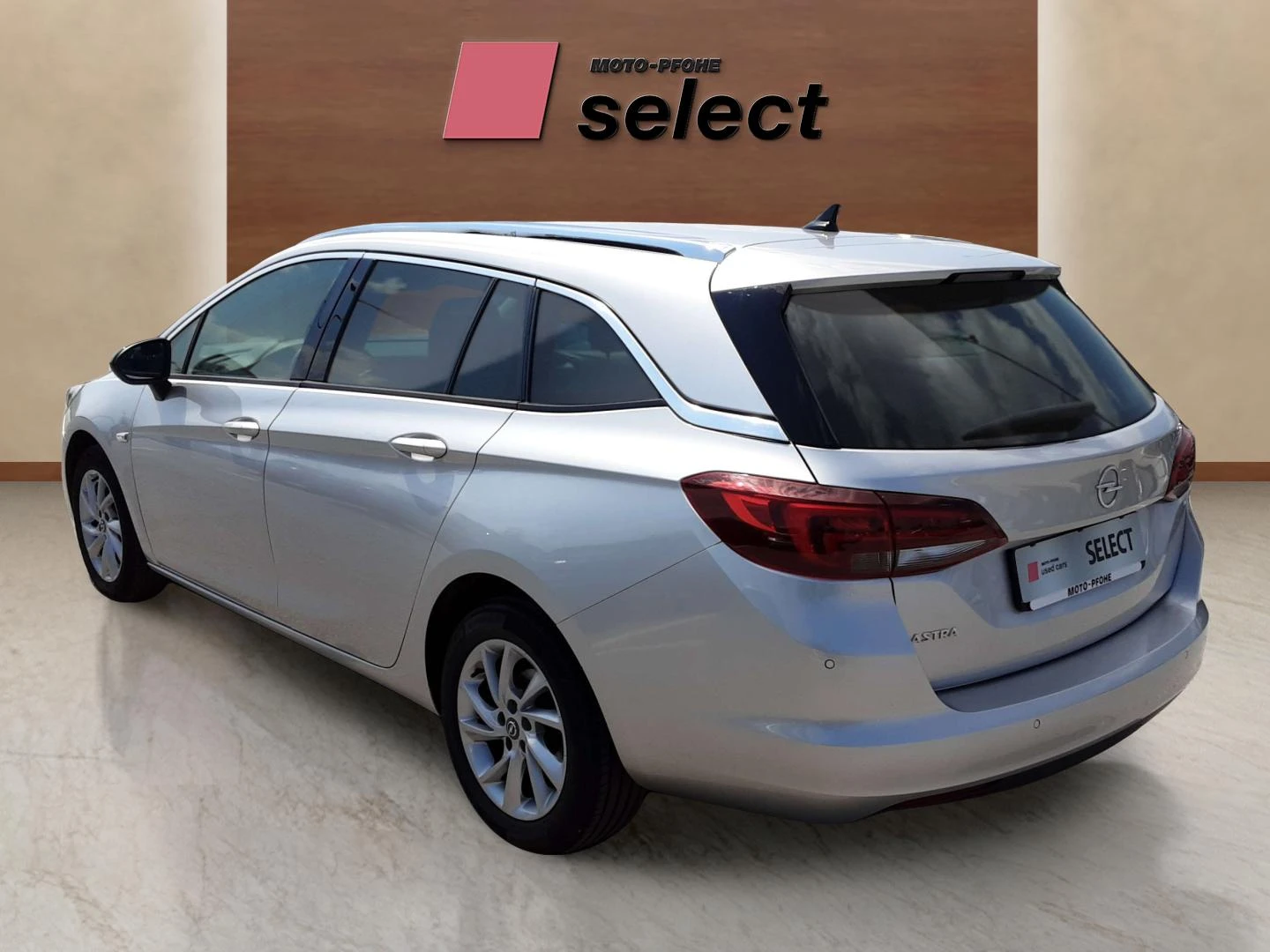 Opel Astra 1.5, снимка 7 - Автомобили и джипове - 54516137