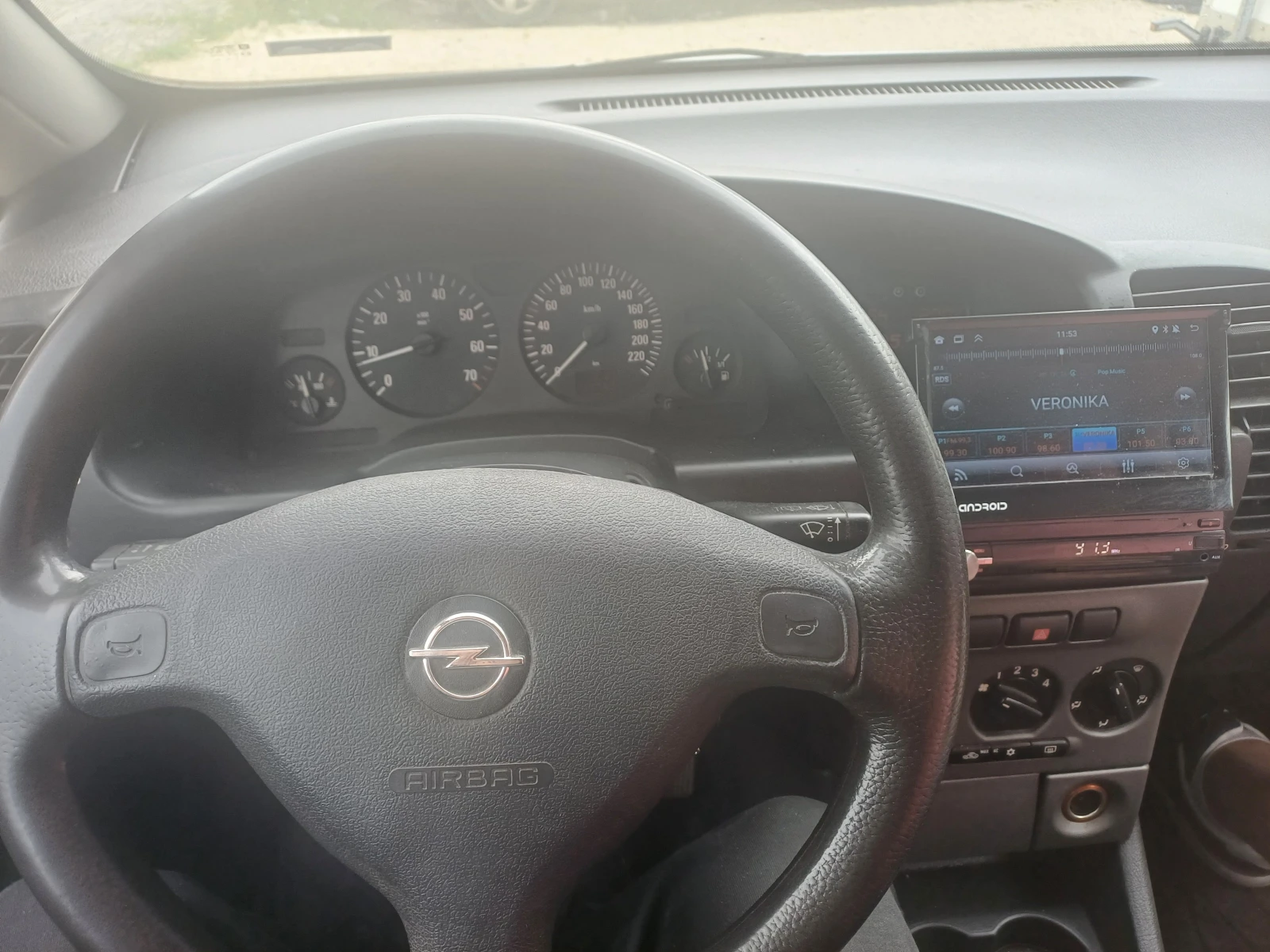 Opel Zafira 1.8I-GAZ, снимка 8 - Автомобили и джипове - 54615356