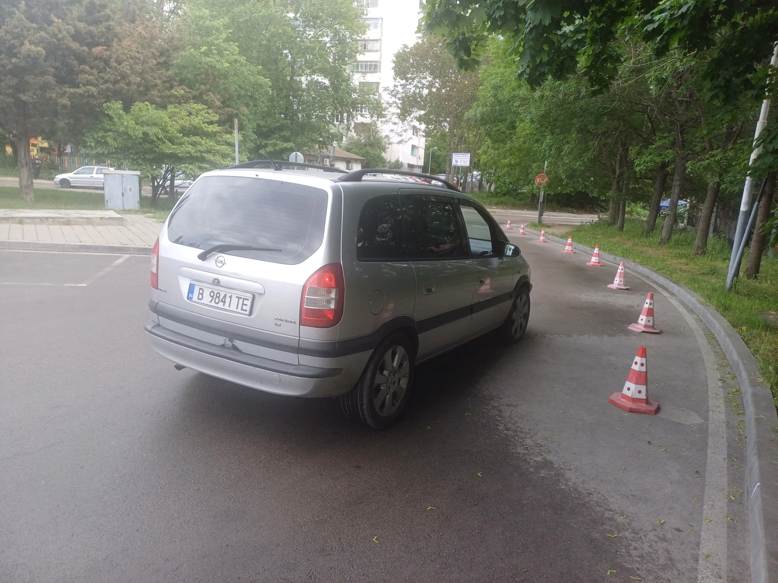 Opel Zafira 1.8I-GAZ, снимка 6 - Автомобили и джипове - 54615356