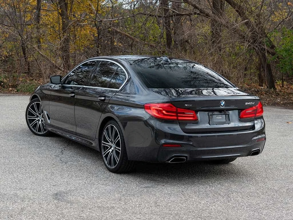 BMW 540 М ПАКЕТ/540d xDrive /ПОДГРЕВ/ШИБЕДАХ/ФИНАНСИРАНЕ, снимка 4 - Автомобили и джипове - 54669180