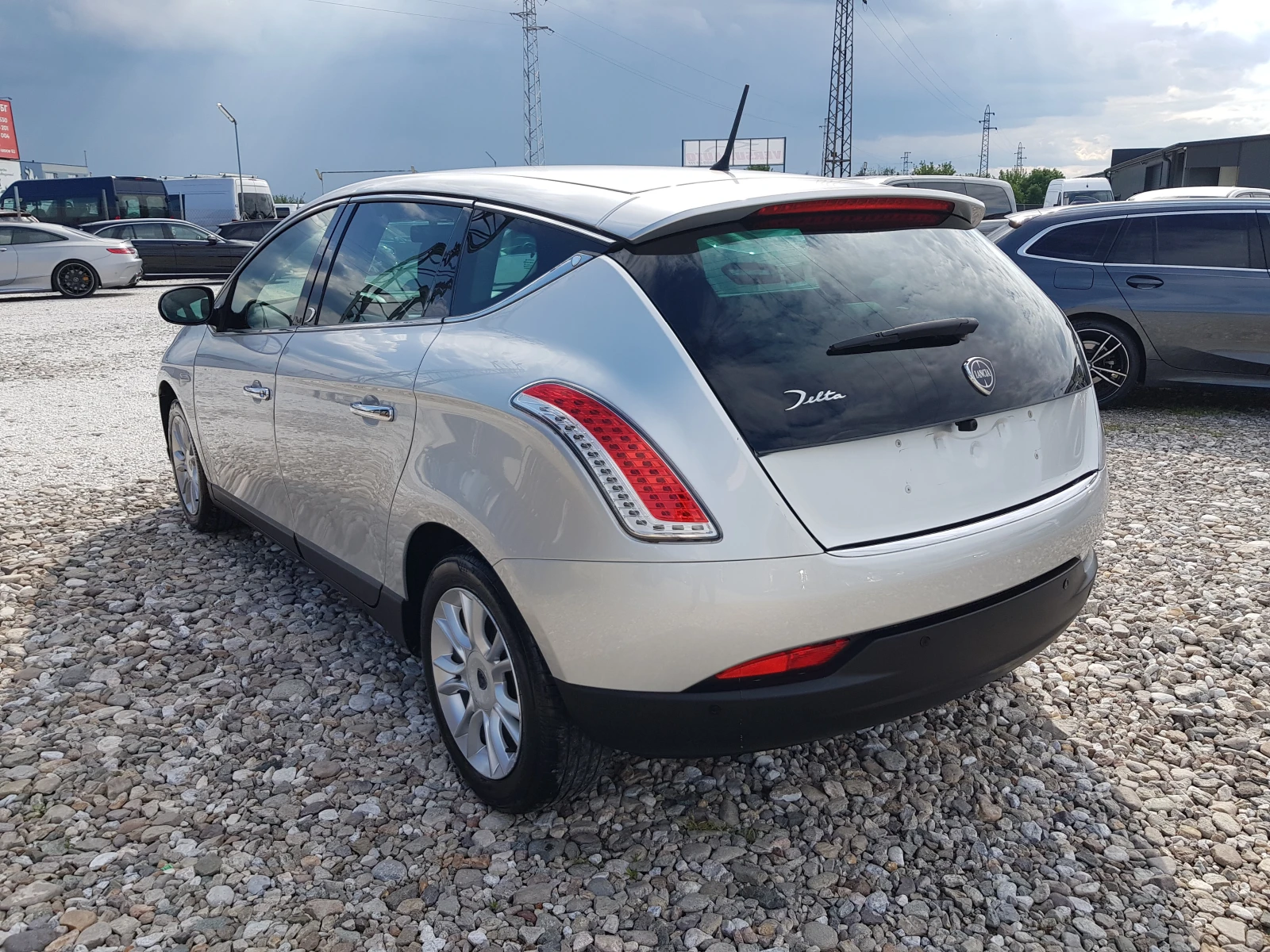 Lancia Delta 1.6 Mjet - 120 к.с. /04/2013 г. ЛИЗИНГ, снимка 7 - Автомобили и джипове - 54818997