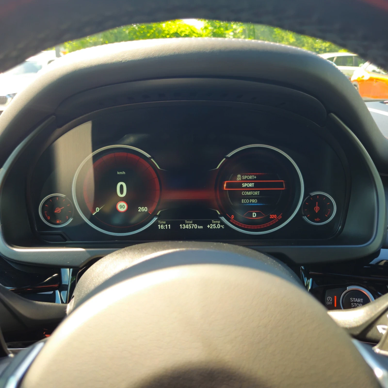 BMW XM M50d, снимка 4 - Автомобили и джипове - 55053367
