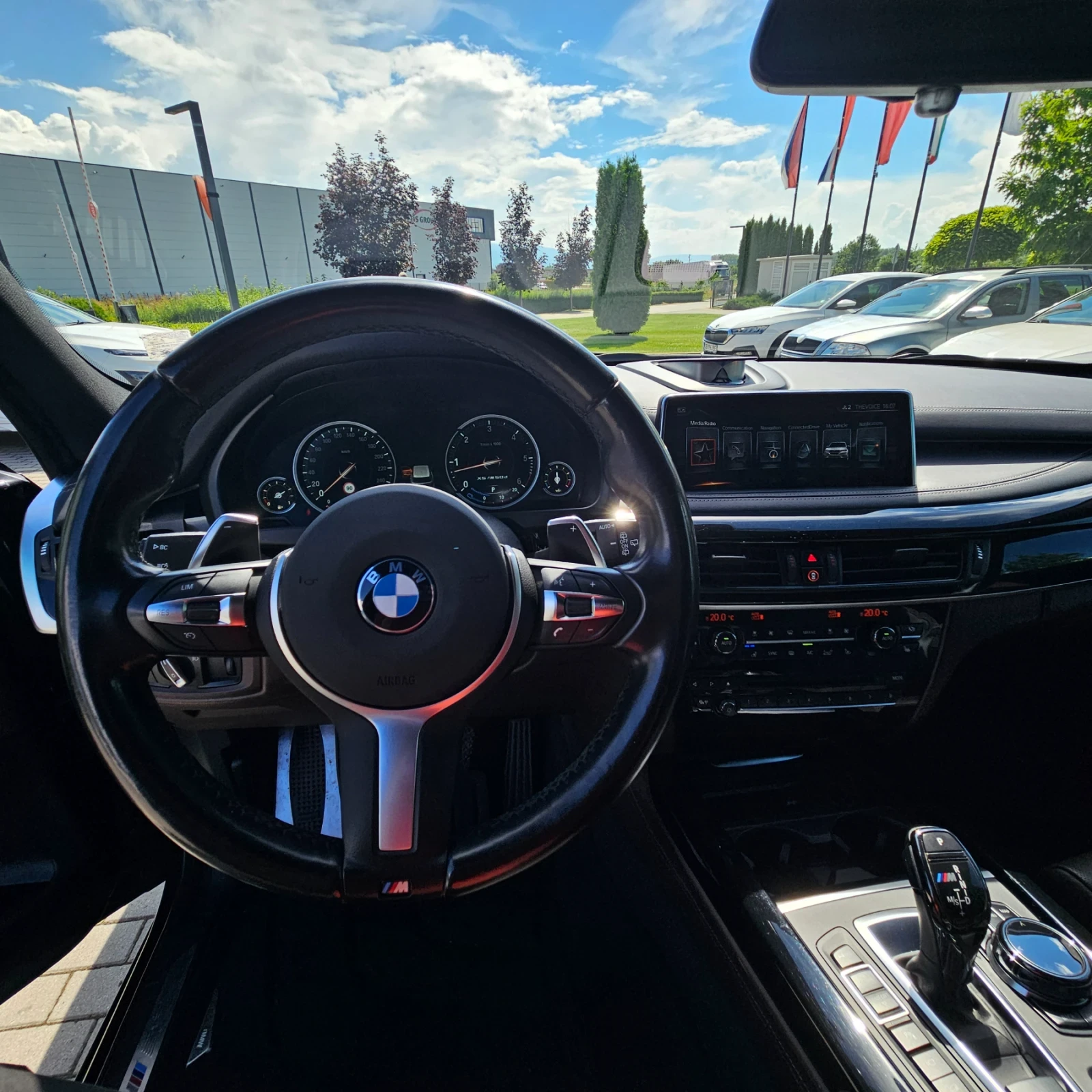 BMW XM M50d, снимка 11 - Автомобили и джипове - 55053367