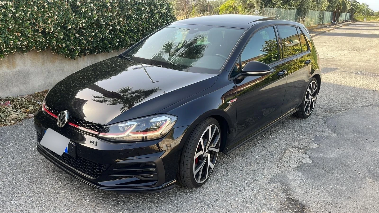 VW Golf Business GTI Performance 2.0 TSI DSG 5P 4 Free BMT