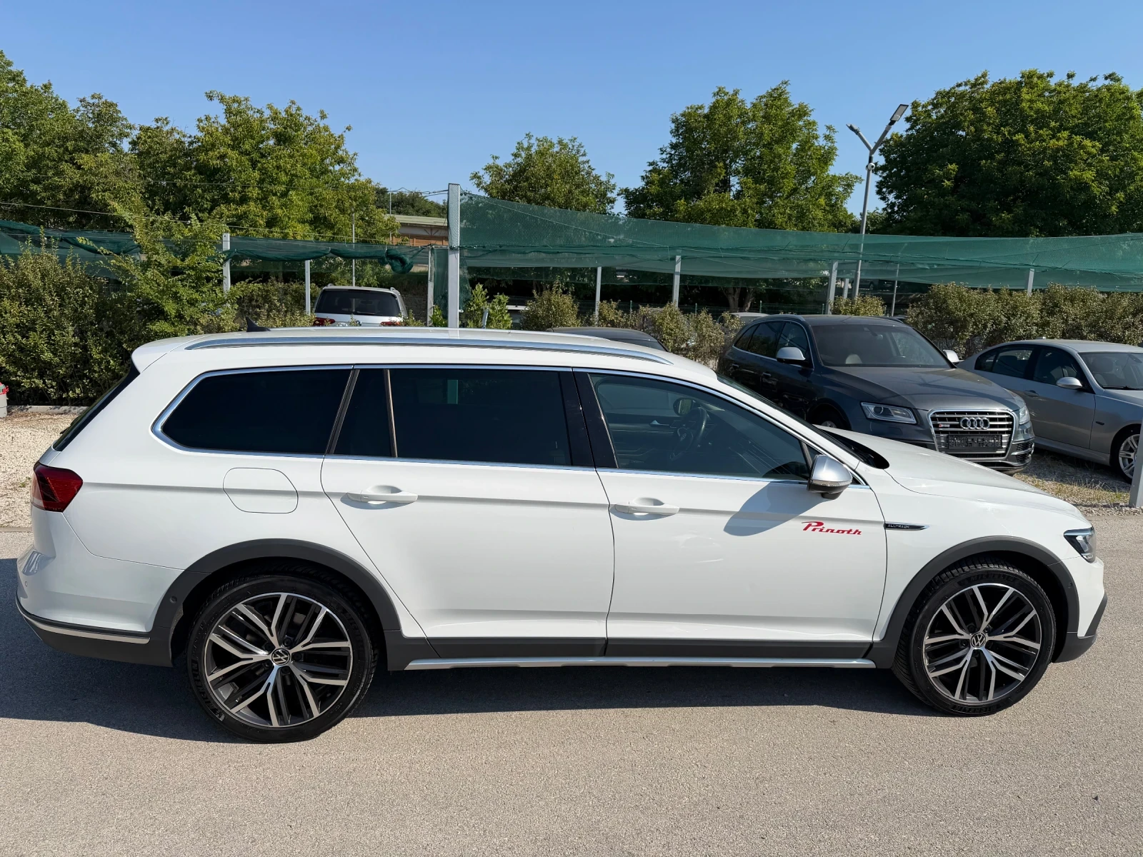 VW Alltrack 2.0TDI Швейцария 200к.с., снимка 8 - Автомобили и джипове - 55248494