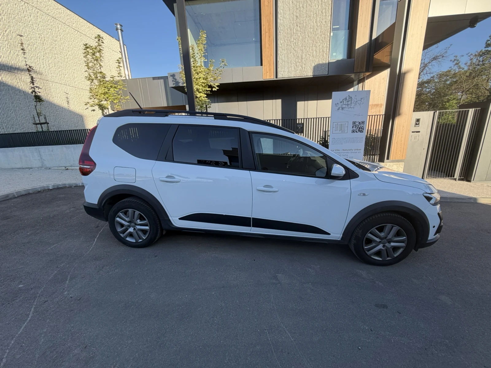 Dacia Jogger ГАЗ  6+ 1, снимка 4 - Автомобили и джипове - 55313088