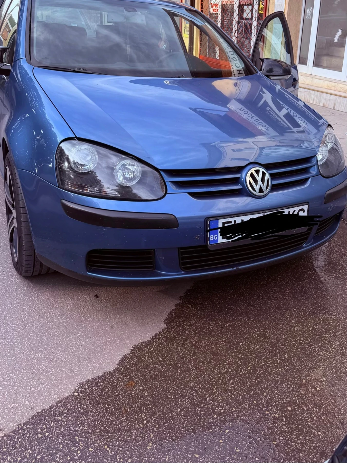 VW Golf, снимка 4 - Автомобили и джипове - 55409119