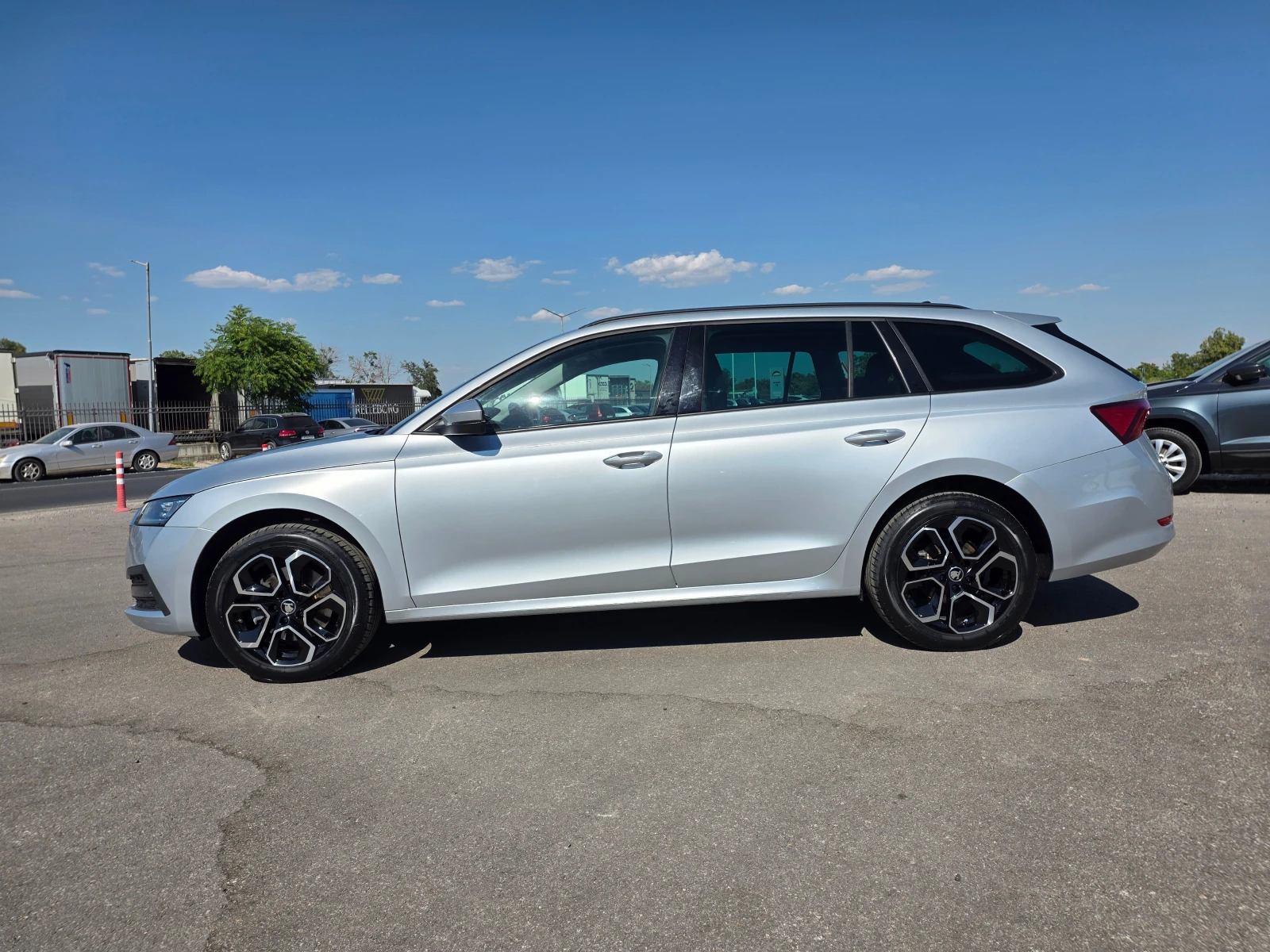 Skoda Octavia С Гаранция 2.0TDI-А/Т-150кс, снимка 2 - Автомобили и джипове - 55530315