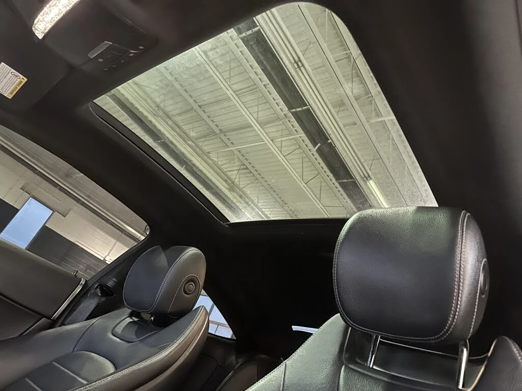 Mercedes-Benz C 300 * AWD* 360* ПАНО* KEYLESS* Camera* ПОДГРЕВ* , снимка 10 - Автомобили и джипове - 55586231