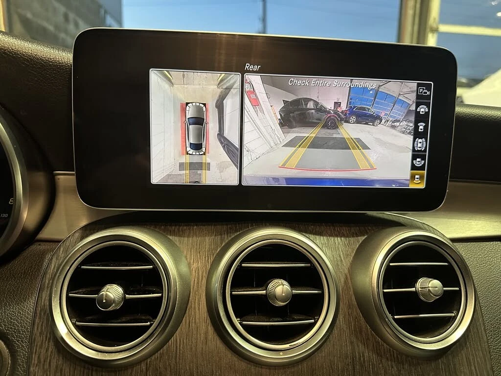 Mercedes-Benz C 300 * AWD* 360* ПАНО* KEYLESS* Camera* ПОДГРЕВ* , снимка 17 - Автомобили и джипове - 55586231
