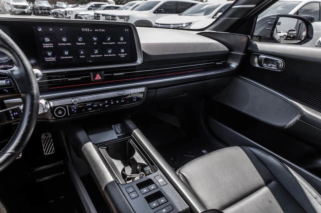 Hyundai Ioniq 6 LIMITED* LONG-RANGE* 4X4* DISTRONIC* �������* CAME | Mobile.bg � ����������� 12
