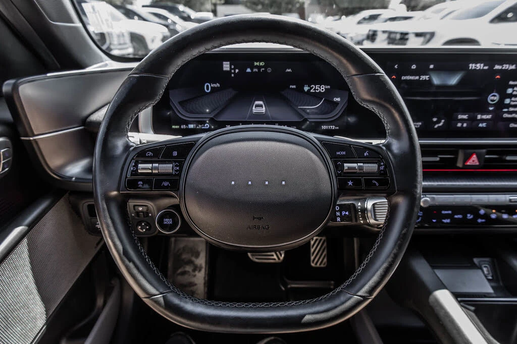 Hyundai Ioniq 6 LIMITED* LONG-RANGE* 4X4* DISTRONIC* �������* CAME | Mobile.bg � ����������� 10